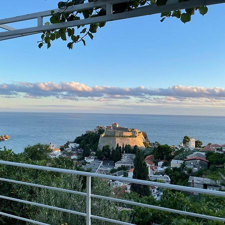 Apartment Luna Ulcinj Ngoại thất bức ảnh