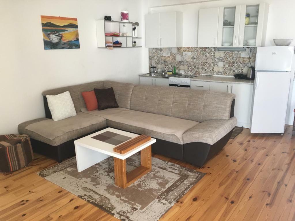 Apartment Luna Ulcinj Ngoại thất bức ảnh